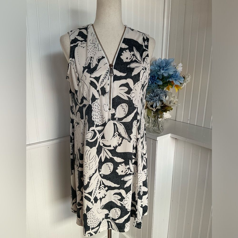 White & Black Summer Floral Print Dress